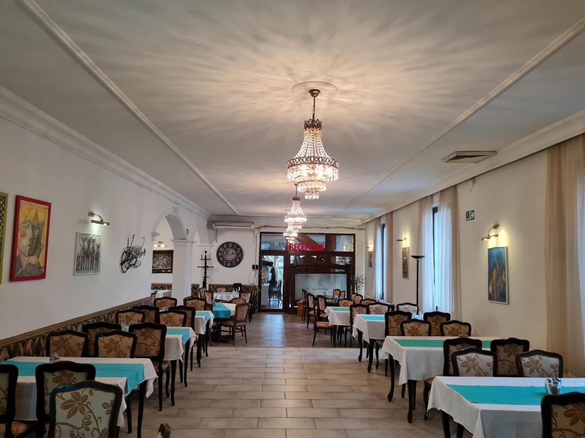 מלון סומבור Ugostiteljski Objekat Karibo מראה חיצוני תמונה
